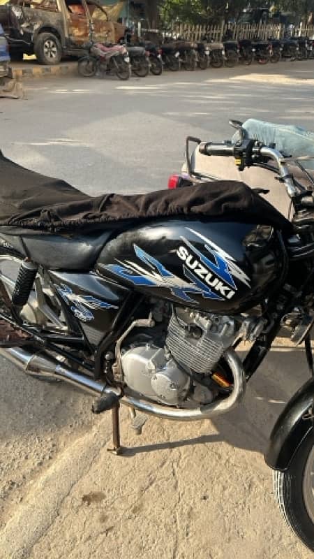 suzuki GS 150 SE 1