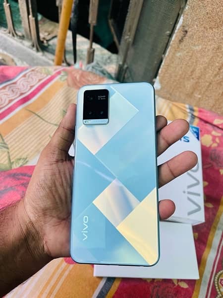 Vivo Y21s (4gb/64gb)urgent Sale. 0/3/0/7/4/5/8/8/8/8/6 1