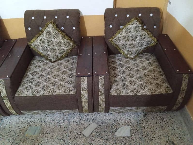 5 seat sofa 2