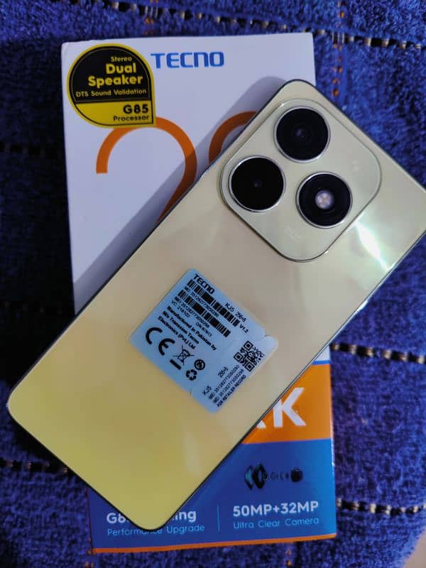 TeCno Spark 20 (8.256) Box Charg available Ha 9 Mah Vrnty Ha 5