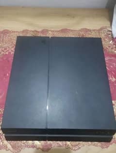 Ps4-Fat 1200 series with 1 Game