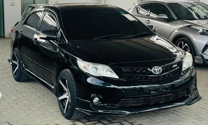 Toyota Corolla Altis SR 1.6 Cruisetronic 2013 4