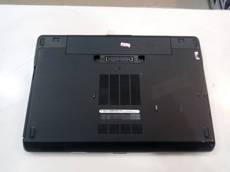 Dell Latitude E6440 | Core i5 | 8GB RAM | SSD + HDD | 2GB Radeon Graph 4