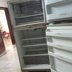 refrigerator  used 0