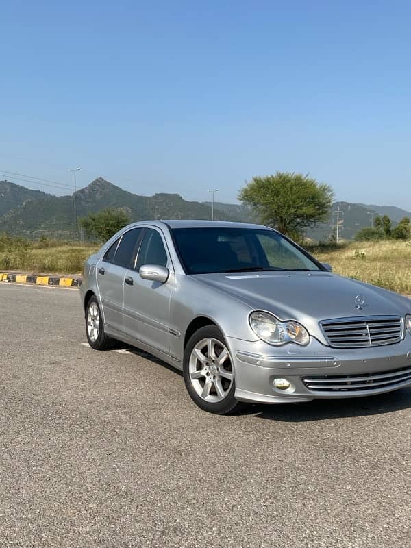 Mercedes C Class avantgrand SE 2005 2