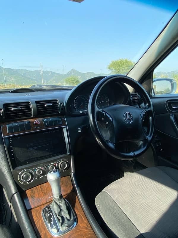 Mercedes C Class avantgrand SE 2005 7