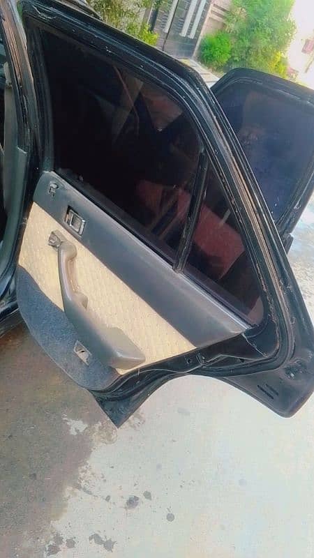 Honda Accord 1989 urgent sale and exchange posible 12