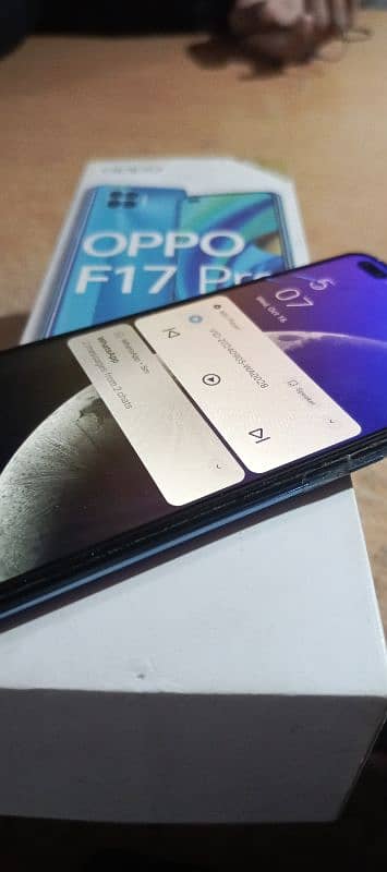 oppo a17pro open panel change glass break 3