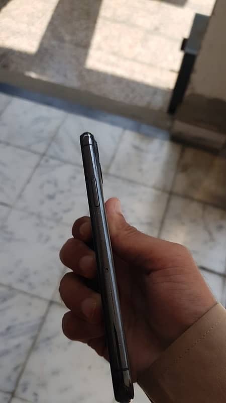 IPHONE 11 Pro 256gb non pta 2