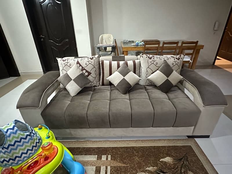 10 SEATER SOFA Sofa set Sofa for sale Huge Sofa Set New condition 2