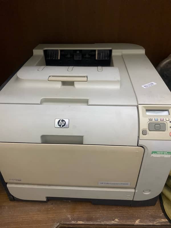 HP Color laserjet Cp2025 0