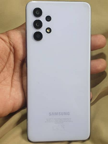 samsung A32 6gb 128 gb mobile with charger 0