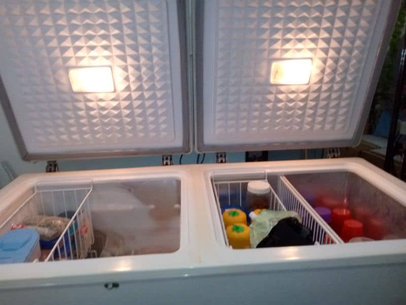 NEW DAWLANCE DOUBLE FREEZER 2