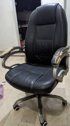 Office Chair up for sale 0