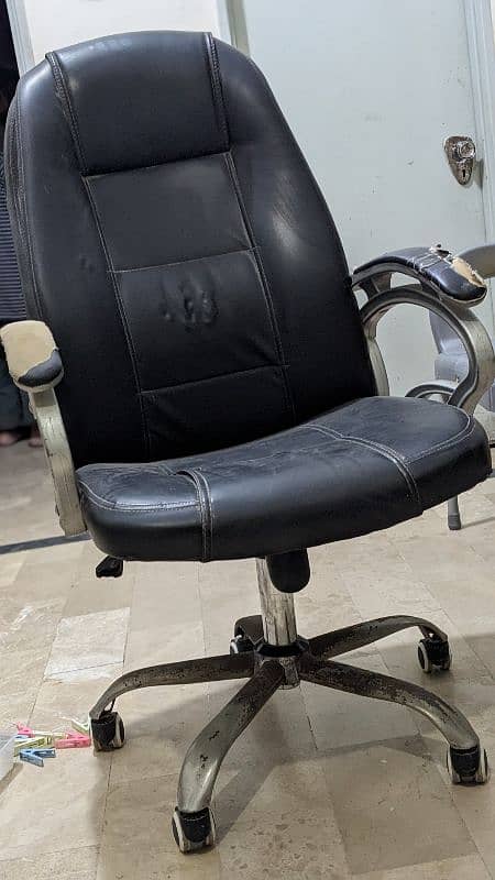 Office Chair up for sale 6