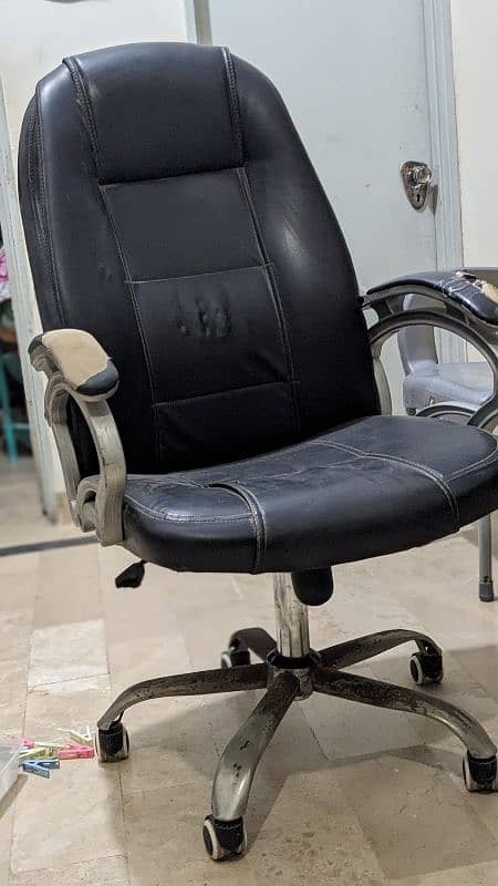 Office Chair up for sale 7