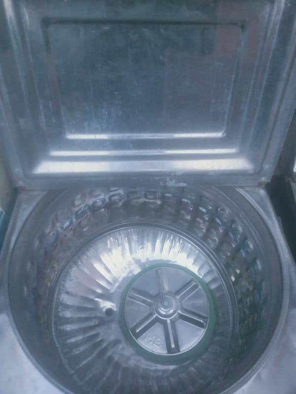 washing machine for sale  New Condition stile body 2