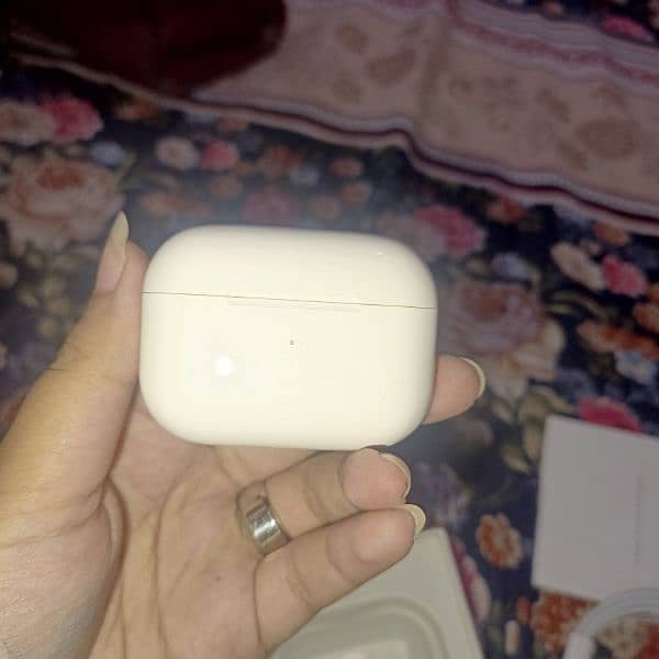 Apple Airpods pro for sale !! 6