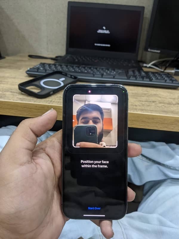 iPhone 14 pro 128gb Factory unlock 10/10 2