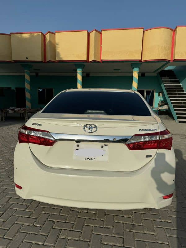 Toyota Corolla GLI 2015 3