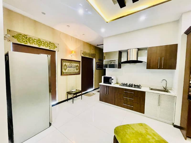 One Kanal Slightly Used Modern Design Beautiful Bungalow For Sale At Prime Location 31