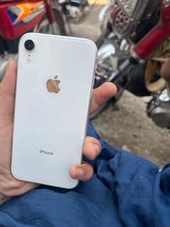 IPhone XR 0