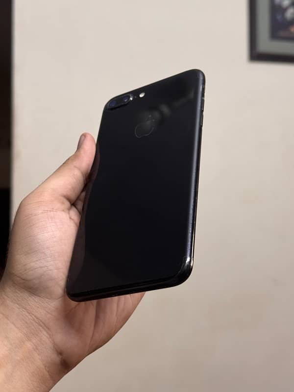 iPhone 7 Plus 32GB Jet Black - PTA Approved 2