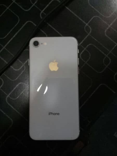 I phone 8 356gb bps o326.0088. 989 1