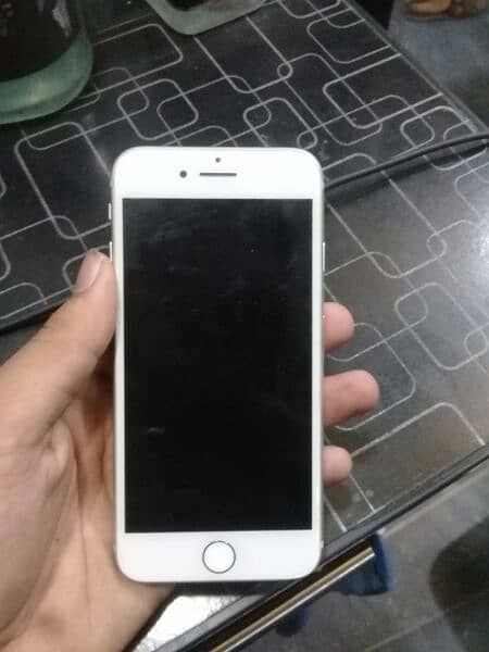 I phone 8 356gb bps o326.0088. 989 2