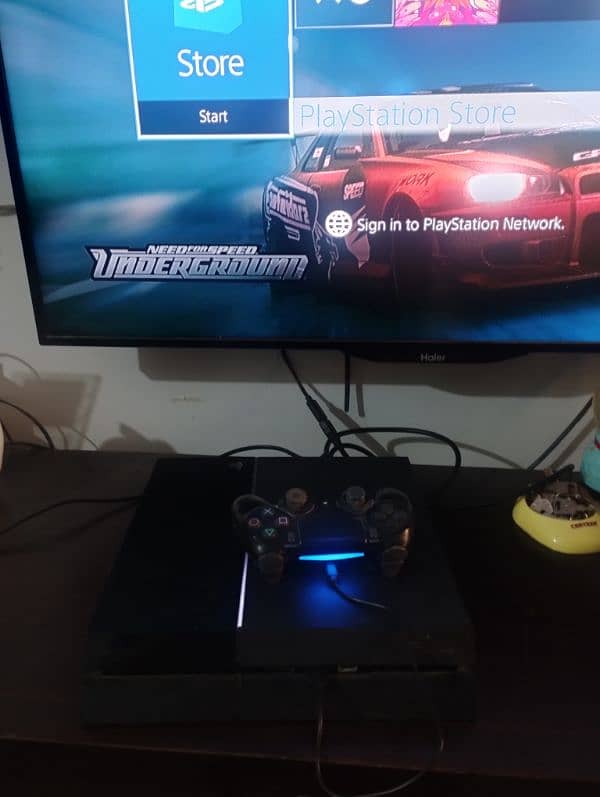 PS4 fat, 500 GB, Original condition 2