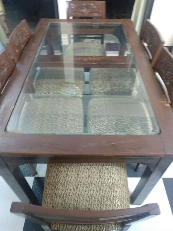 6 chair dining table in wood 1