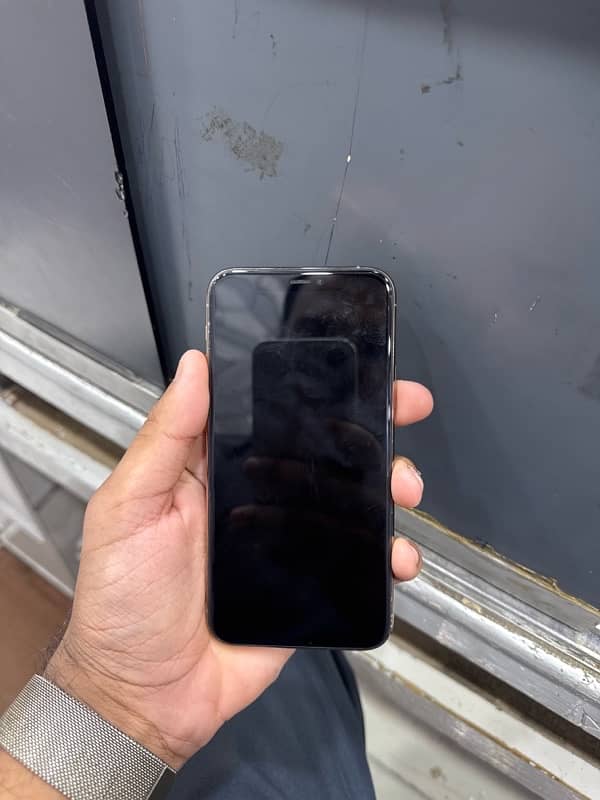 iphone 11 pro 256 gb pta 1