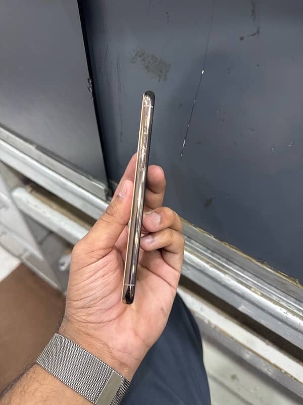 iphone 11 pro 256 gb pta 2