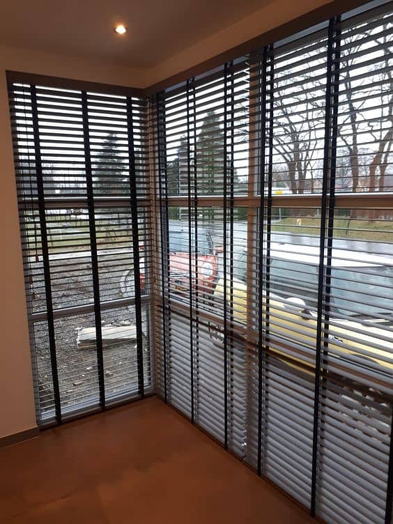 Blinds / Roller Blinds / Zebra Blinds / Office Blinds / Wooden Blinds 7