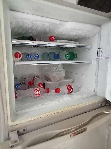 DAWLANCE Refrigerator 2