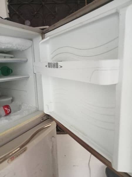 DAWLANCE Refrigerator 3