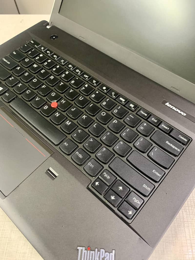 Lenovo E440 ThinkPad I5 4th Generation 4 GB RAM 128 GB SSD 4