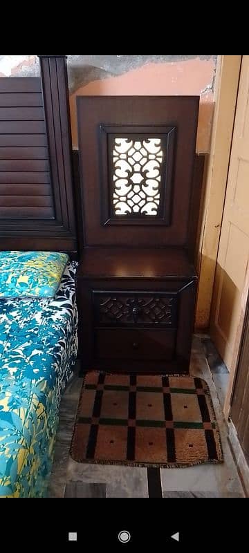 urgent sale lamp bed set 3