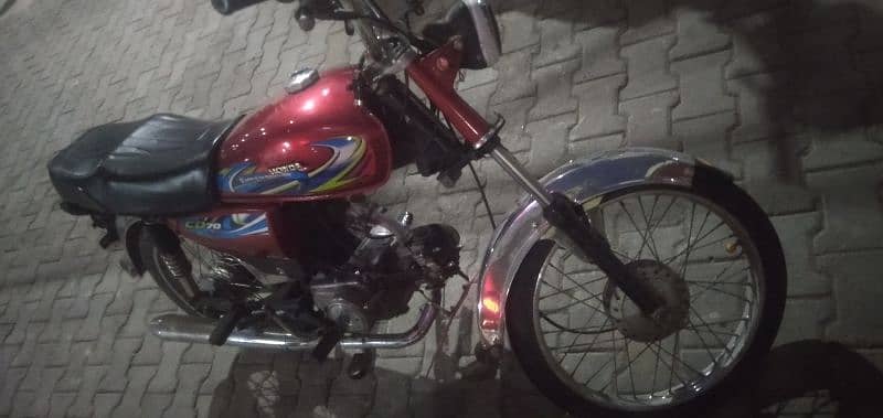 Honda CD 70. best engine condition with 60 km milage guaranteed 0