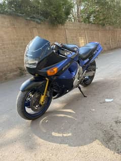 Kawasaki ninja zzr1100