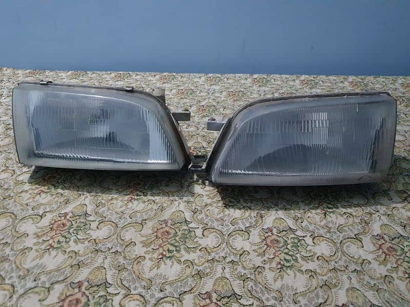 Toyota Corona 1992 to 95 Headlights 0