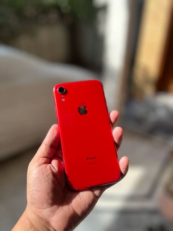 Iphone xr 128 gb JV Pta approved with chip 7