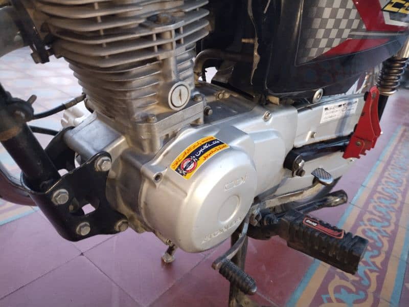 Honda CG 125 8