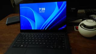 Dell XPS 13 core i7 8 gen 512 nvme 8 gb  ram