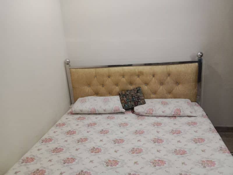 bed for sale life time grantie without matress 2