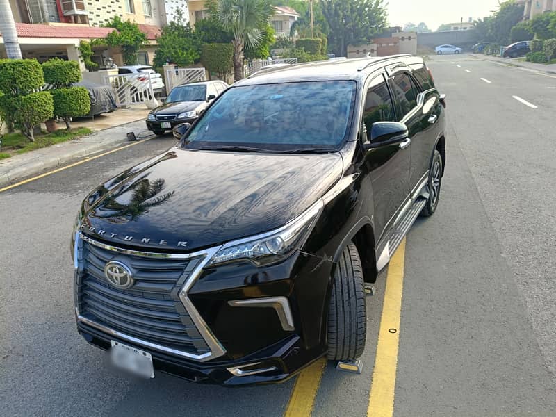 Toyota Fortuner Sigma 2020 Diesel 0