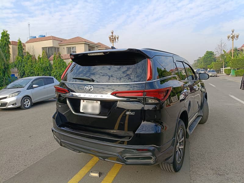 Toyota Fortuner Sigma 2020 Diesel 5