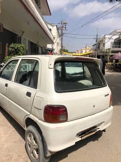 Daihatsu Cuore 2002