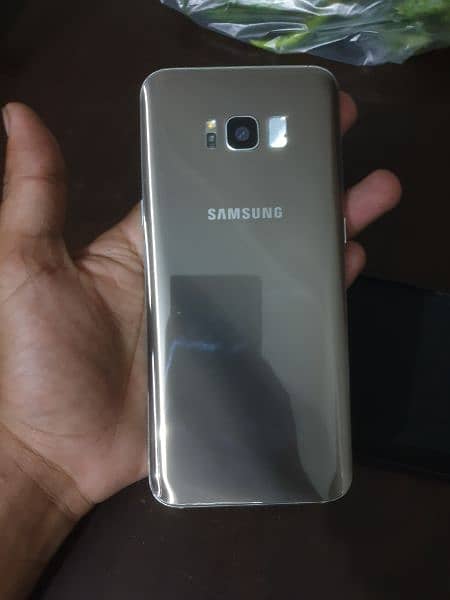 I am sale s8 plus 6 128 gb 5