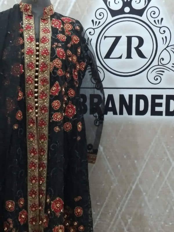 ZAHEER COLLECTION Export quality fabrics. . 4